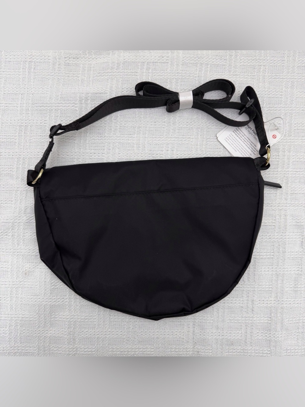 Lululemon Festival Bag 5L • Black/Gold • New - Picture 2 of 6